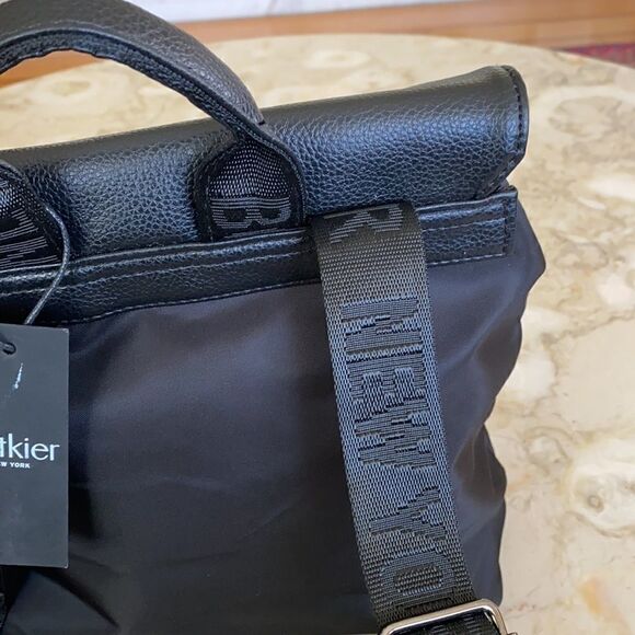 NWT Botkier New York Mini Trigger Backpack - Picture 7 of 8